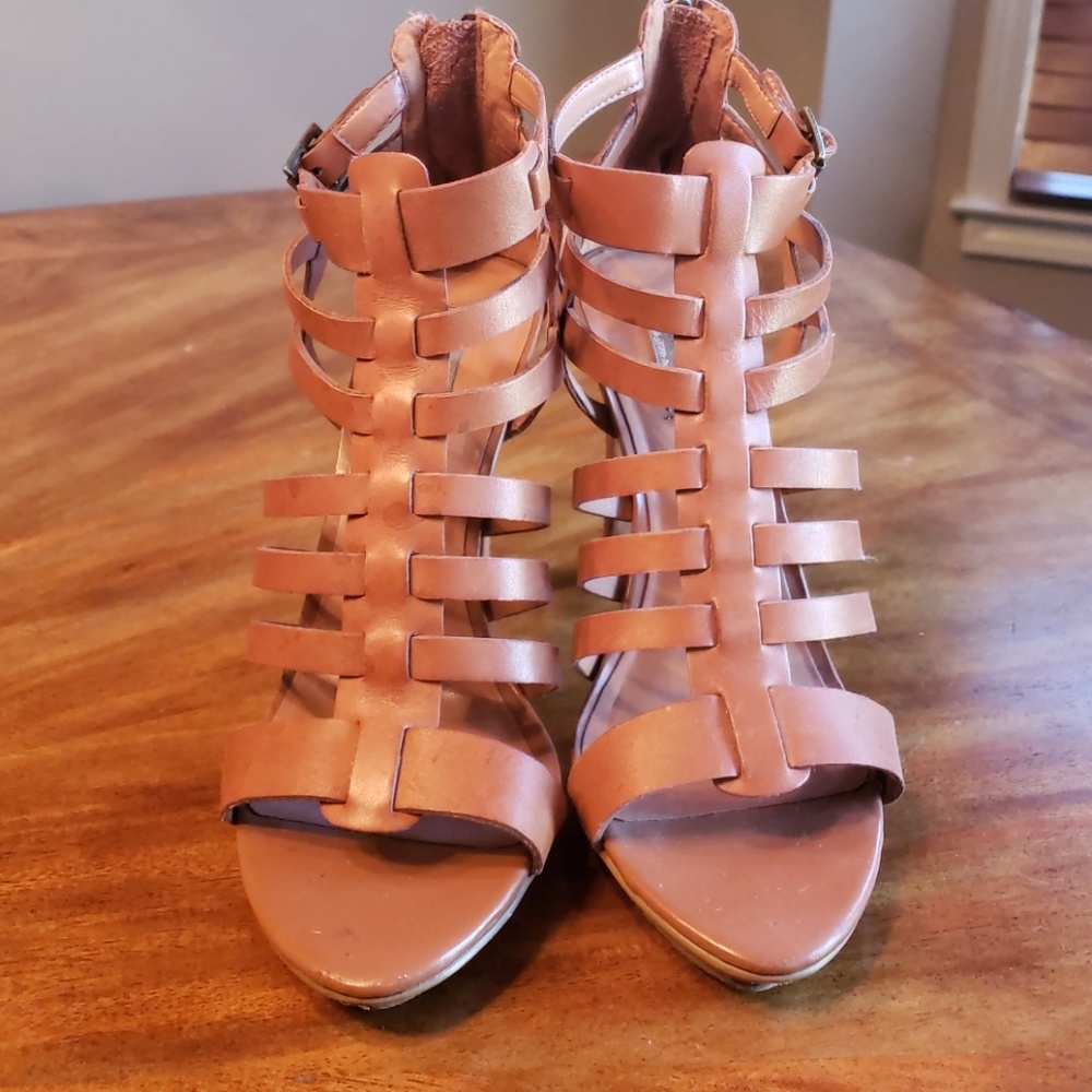 GRAY Saks Fifth Avenue strappy heels 8.5